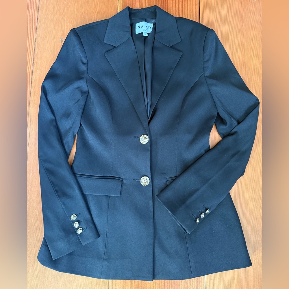 NA-KD black blazer 34